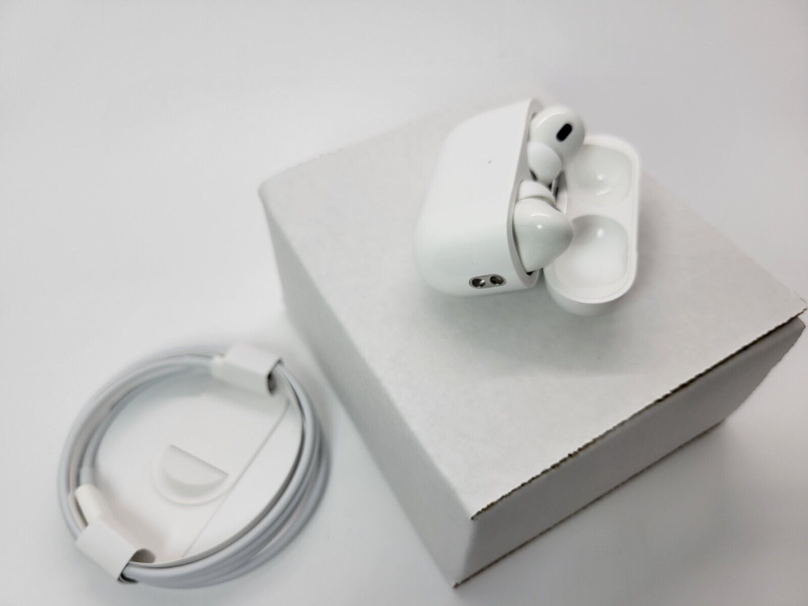 Apple AirPods Pro (2nd Generation) Gen 2 - VIP Marketplace
