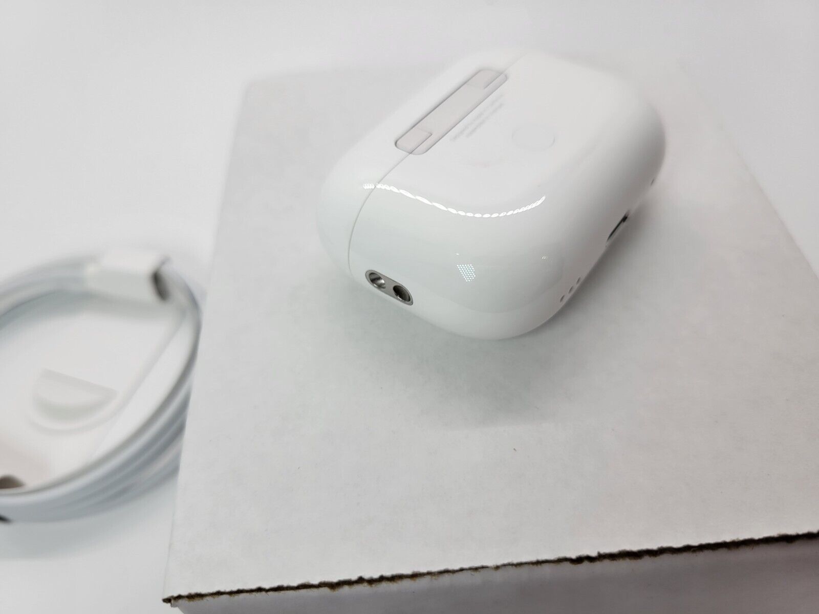 Apple AirPods Pro (2nd Generation) Gen 2 - VIP Marketplace