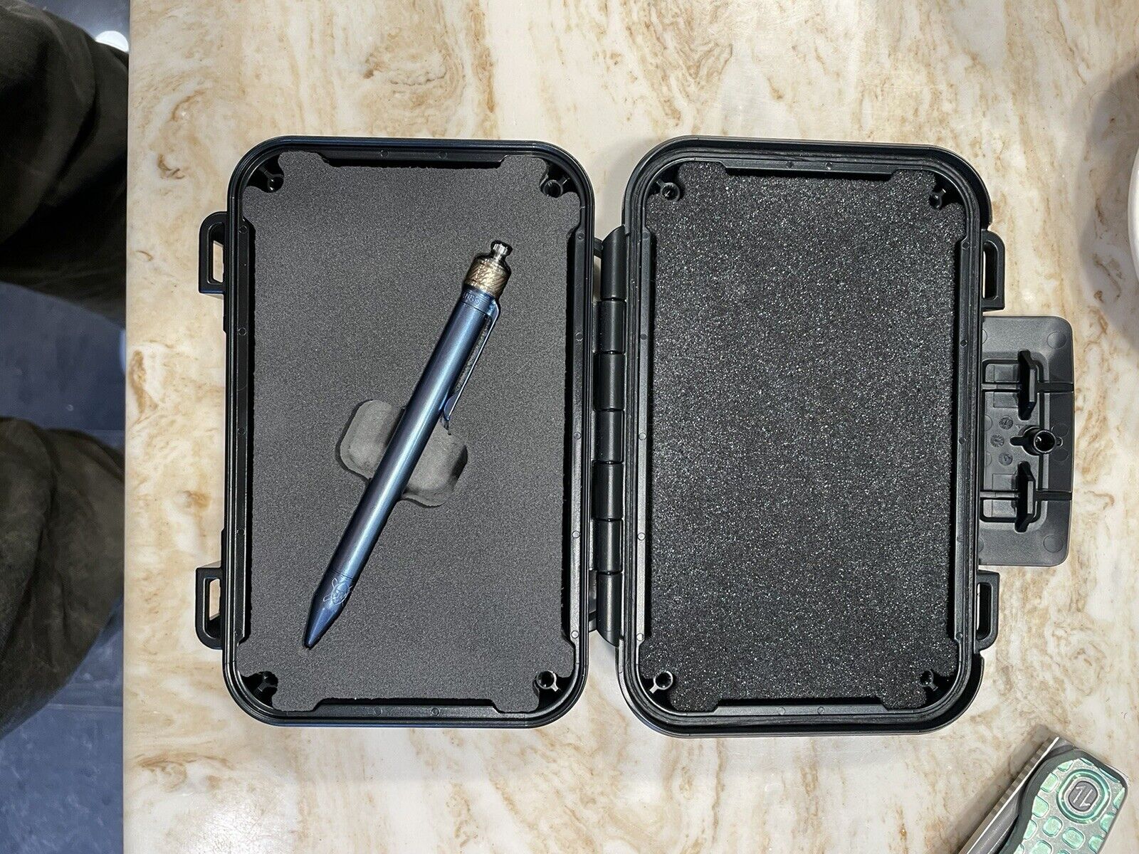 Grimsmo Saga Pen #4889 - Blue/Gold Colorway VIP