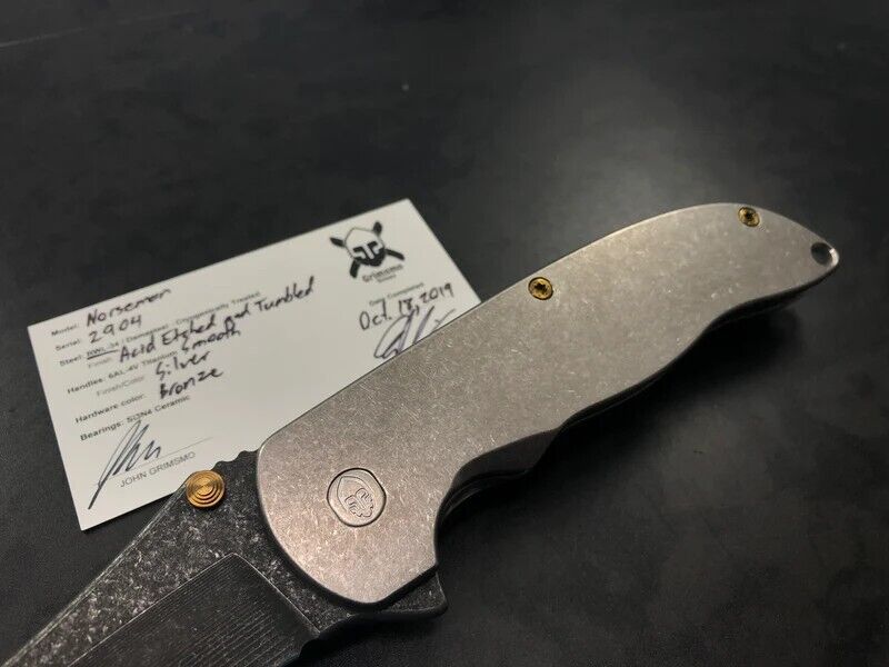 Grimsmo Norseman #2904: Silver smooth handle, bronze hardware