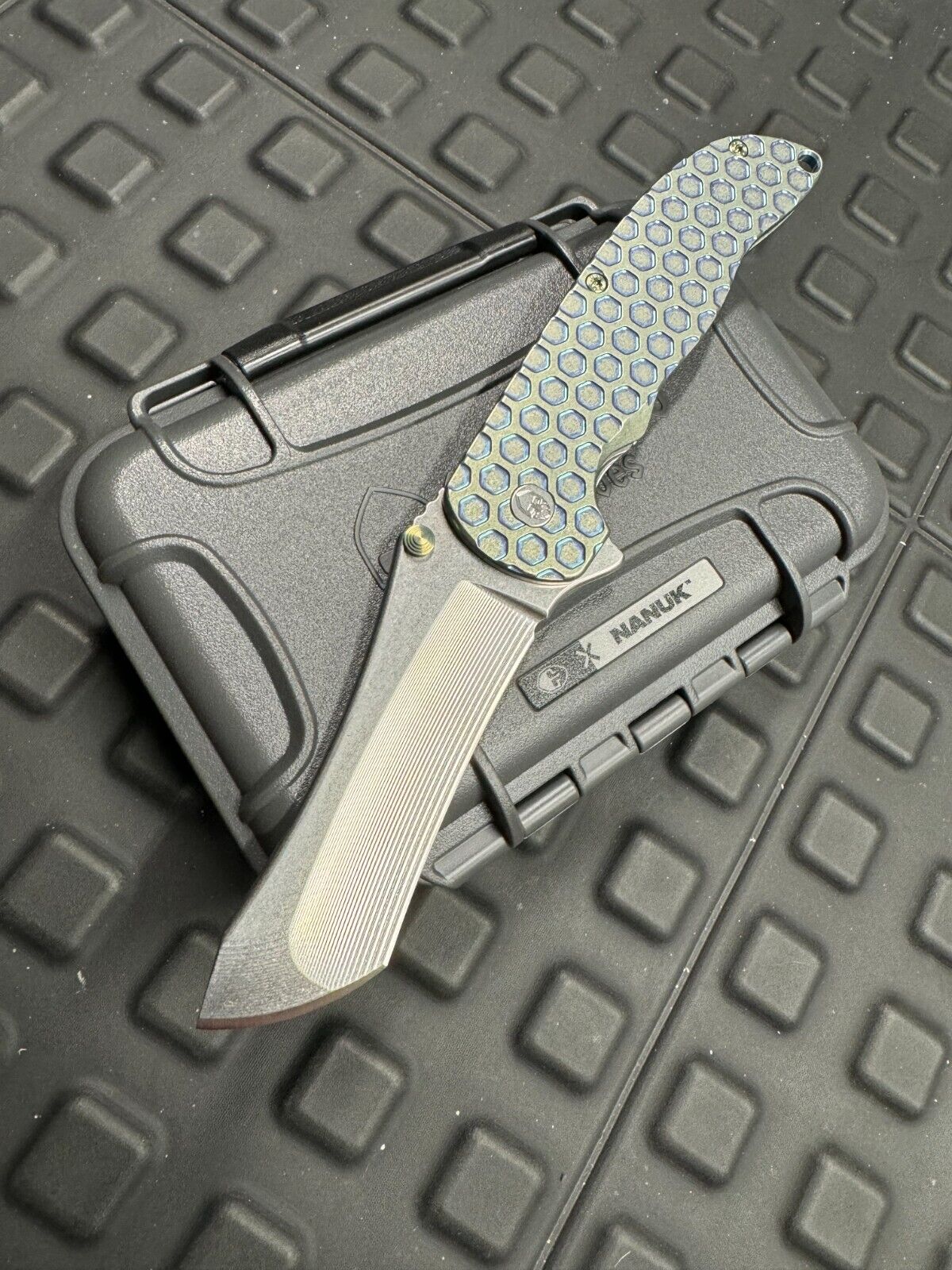 GRIMSMO KNIVES NORSEMAN #6962 Citrus Turquoise Gold