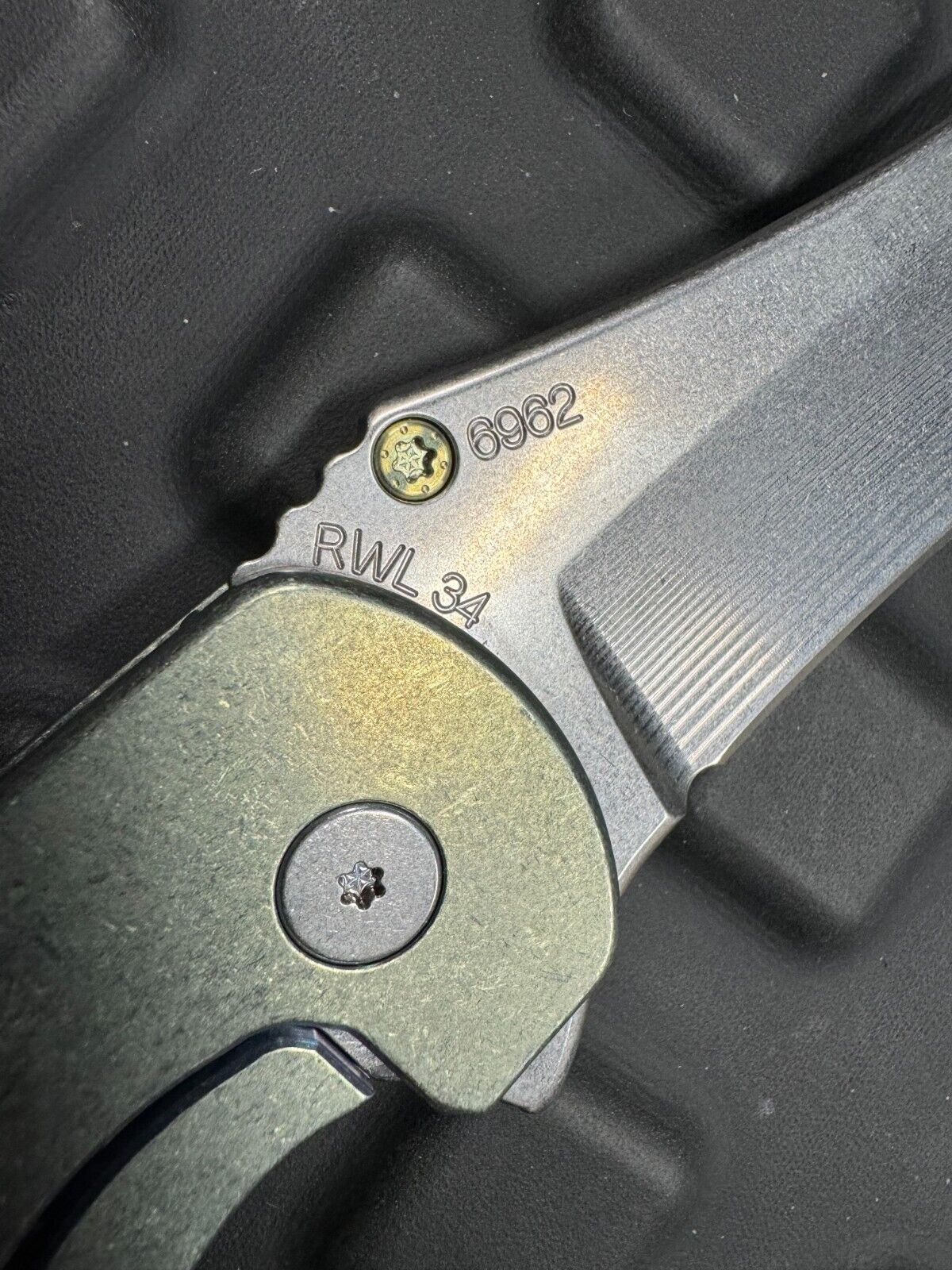 GRIMSMO KNIVES NORSEMAN #6962 Citrus Turquoise Gold