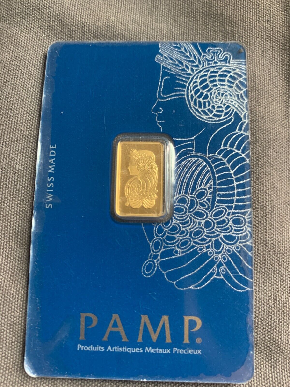 PAMP Suisse 2.5g Gold Bar - Fortuna Design