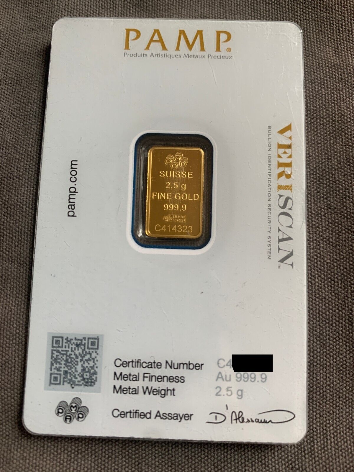 PAMP Suisse 2.5g Gold Bar - Fortuna Design