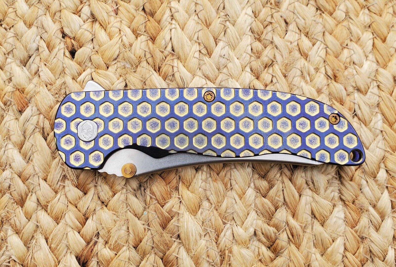GRIMSMO Norseman Titanium Knife Honeycomb Purple Gold-Bronze