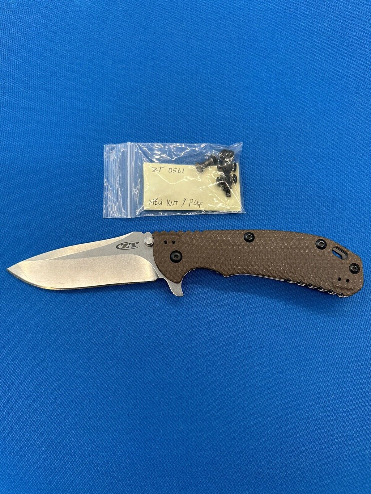 ZT 0561 Hinderer VIP Marketplace Knife