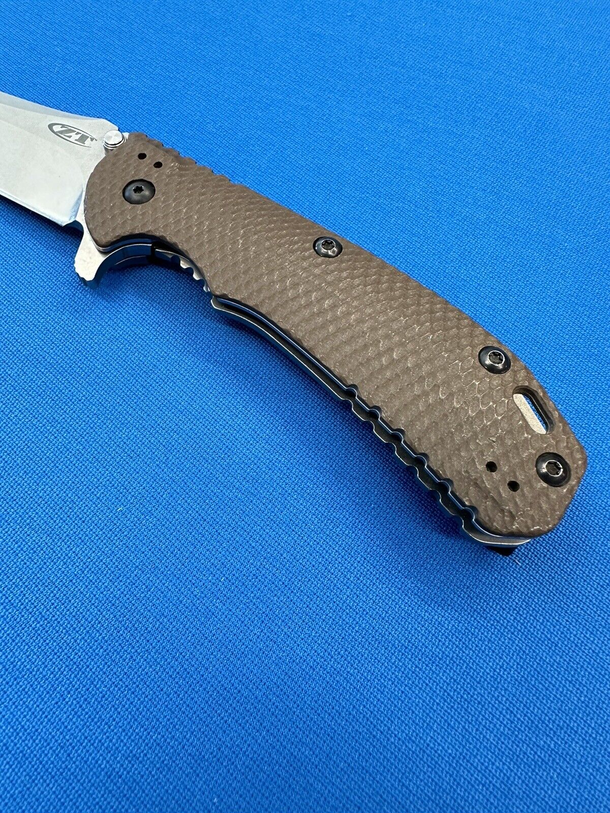 ZT 0561 Hinderer VIP Marketplace Knife