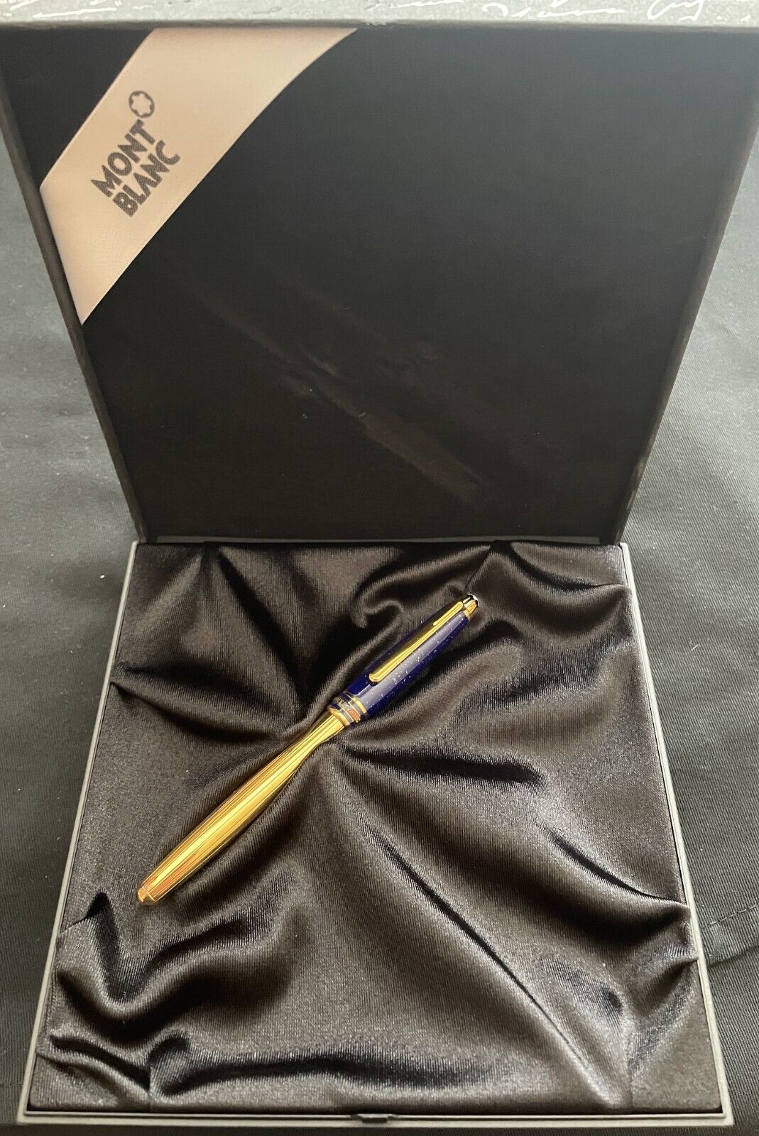1995 MONT BLANC RAMSES II ROLLERBALL VIP