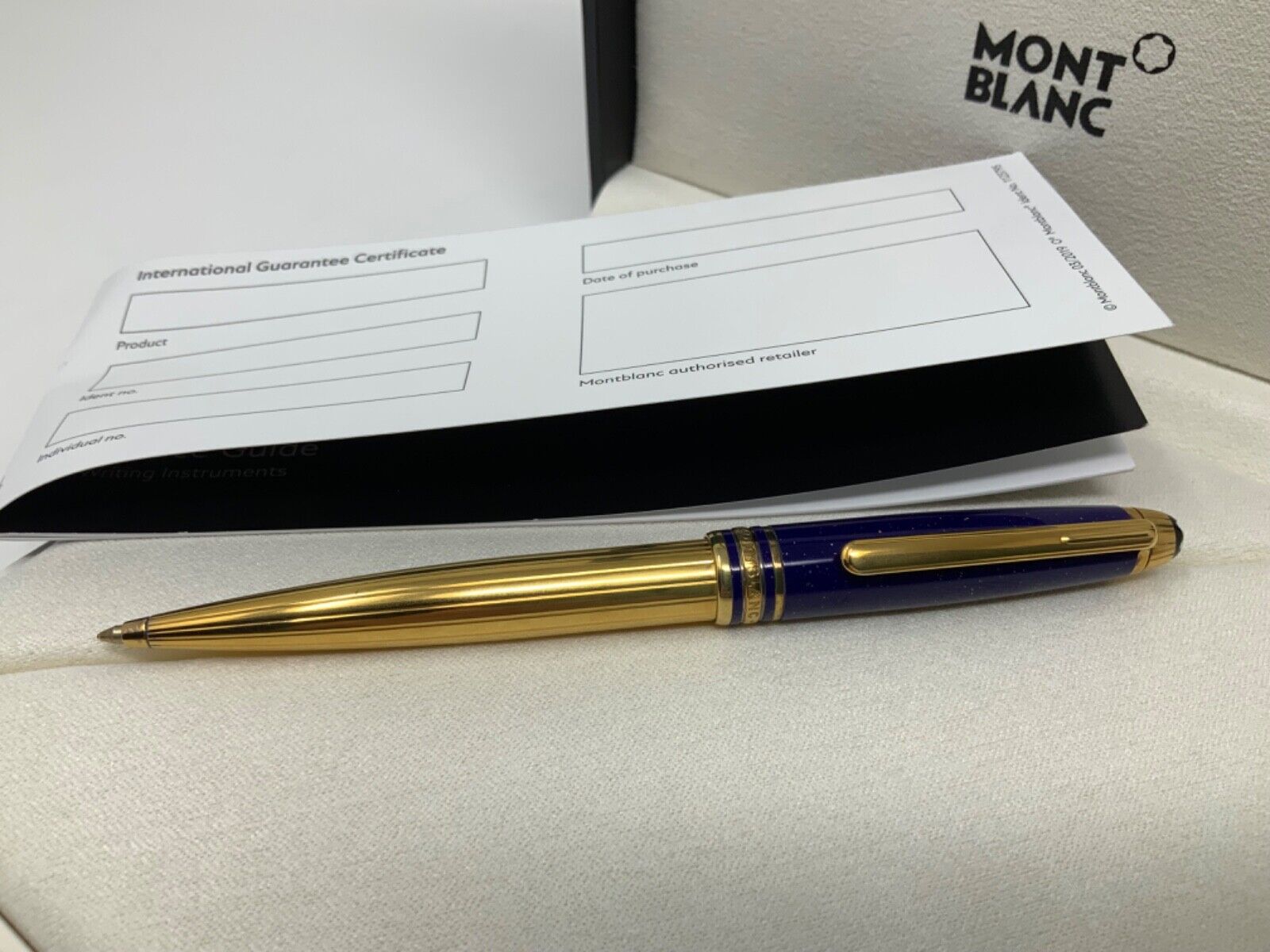 MONTBLANC Solitaire Ramses II Lapis Lazuli Vermeil Pen