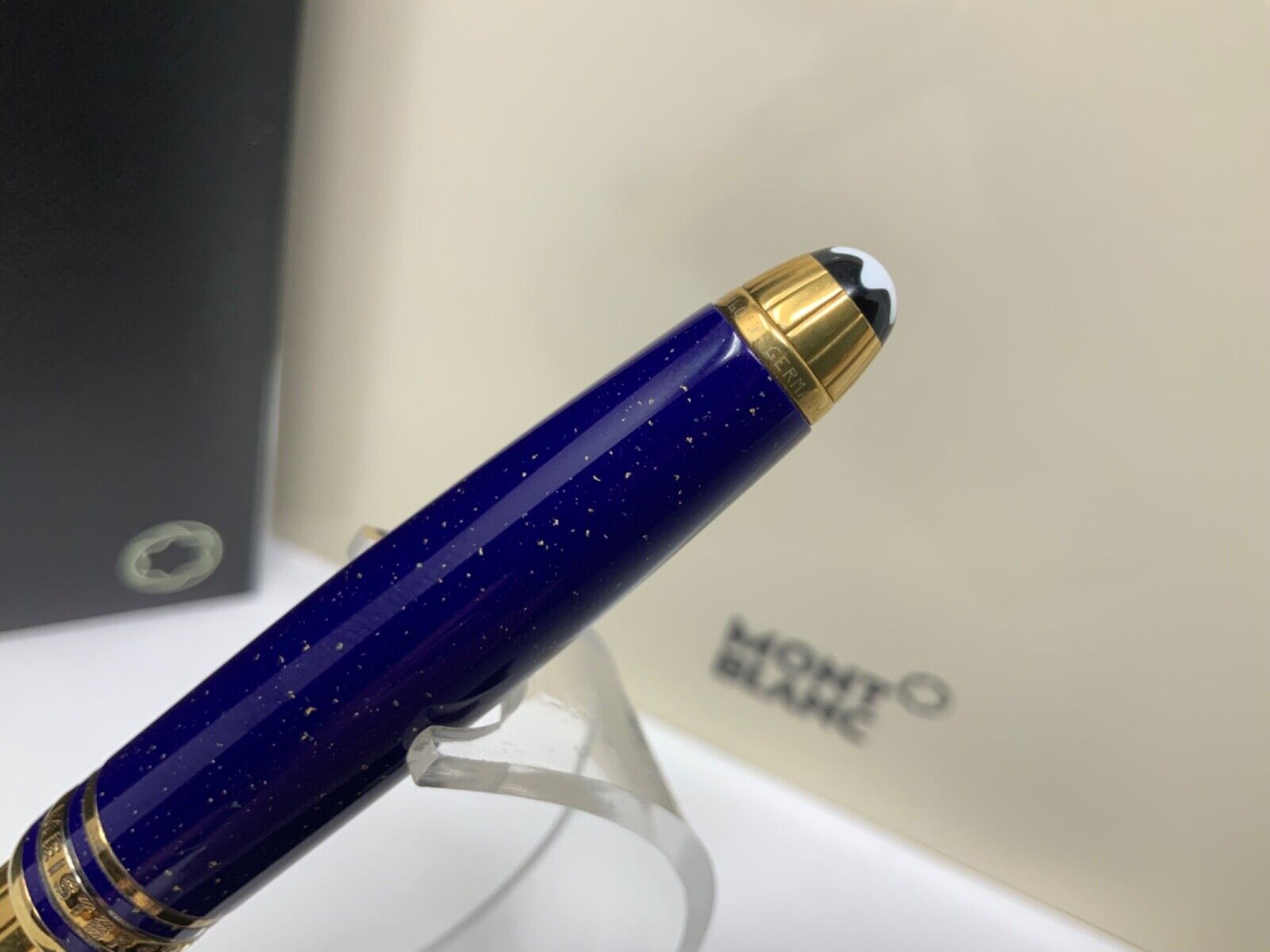 MONTBLANC Solitaire Ramses II Lapis Lazuli Vermeil Pen