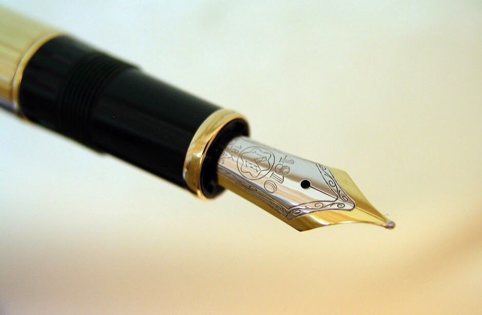 Montblanc Ramses II Lapis Fountain Pen 18k VIP