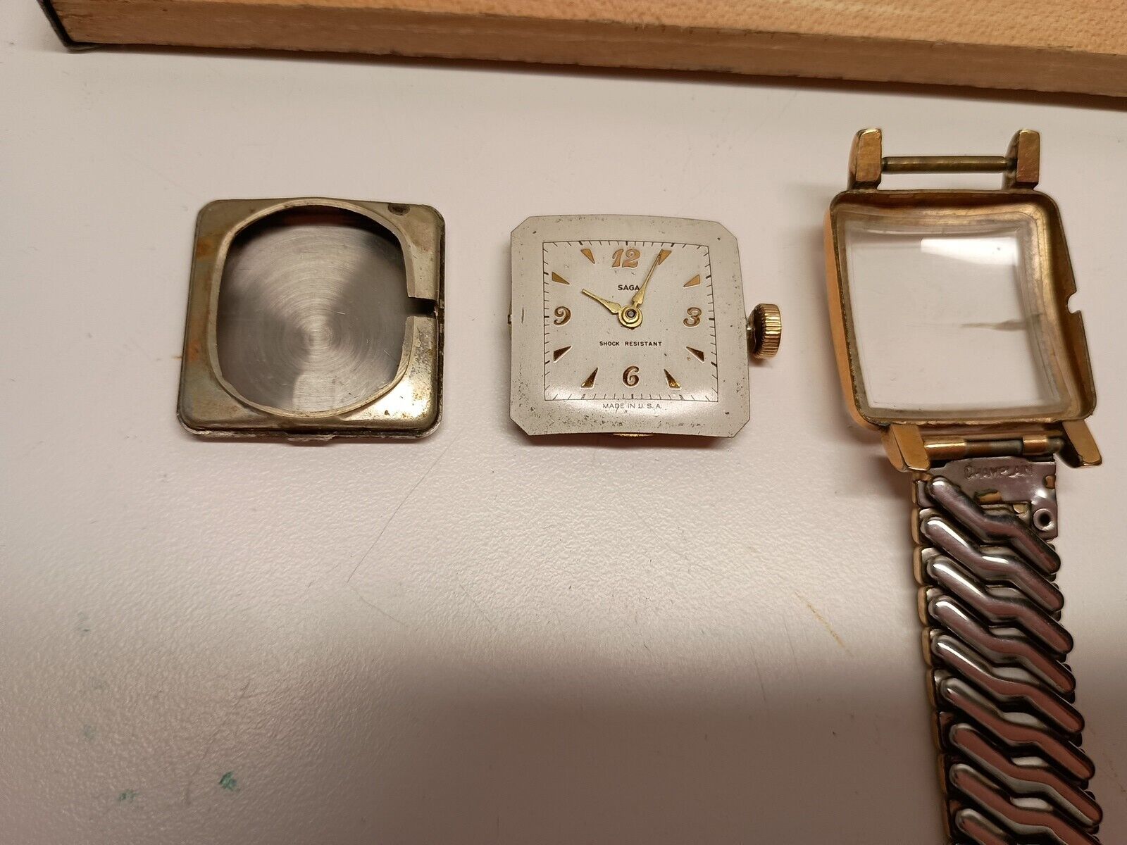 Vintage Square Face Gold Watch US Time Champain Gold