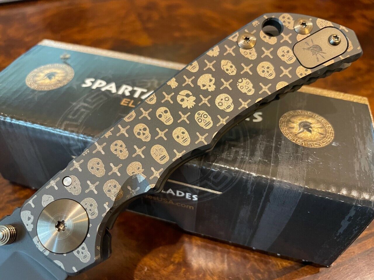 2020 Special Edition Spartan Blades Harsey Folder Skulls