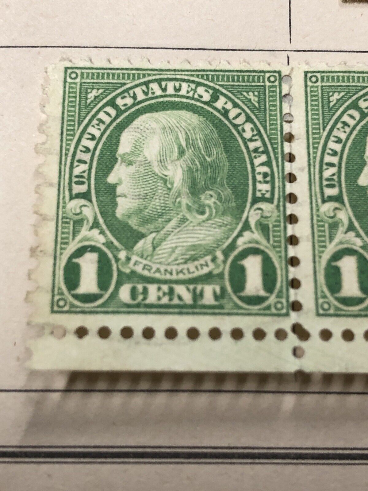 Pair of Rare 1 Cent Ben Franklin Stamp