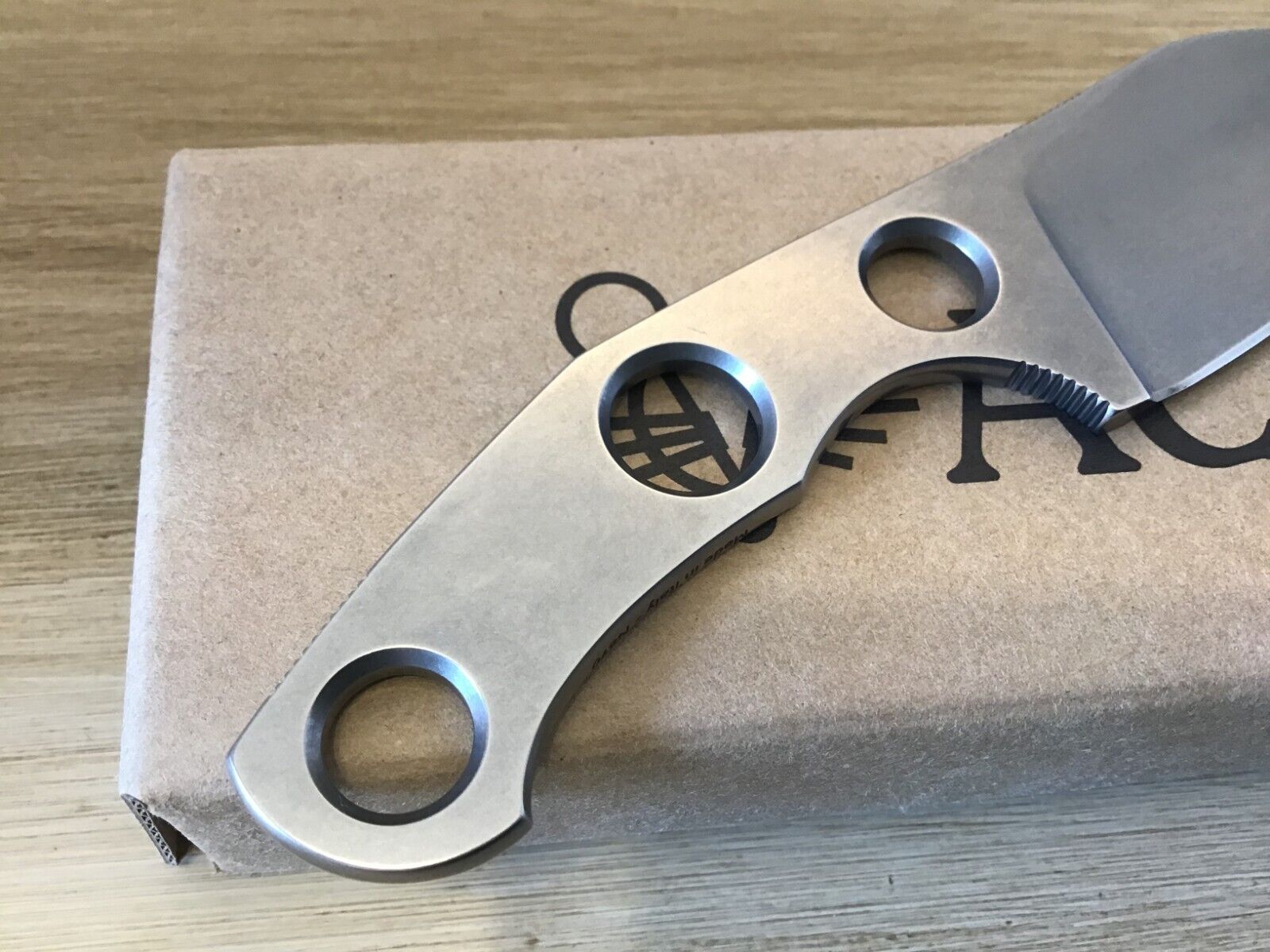 GiantMouse GMF1, Bohler N690, Anso/Vox Design with Leather Sheath