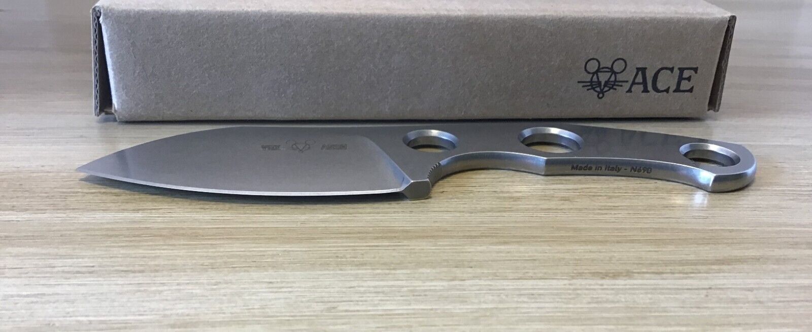 GiantMouse GMF1, Bohler N690, Anso/Vox Design with Leather Sheath