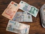 140+ Foreign Coins and Mixed Paper Money Lot