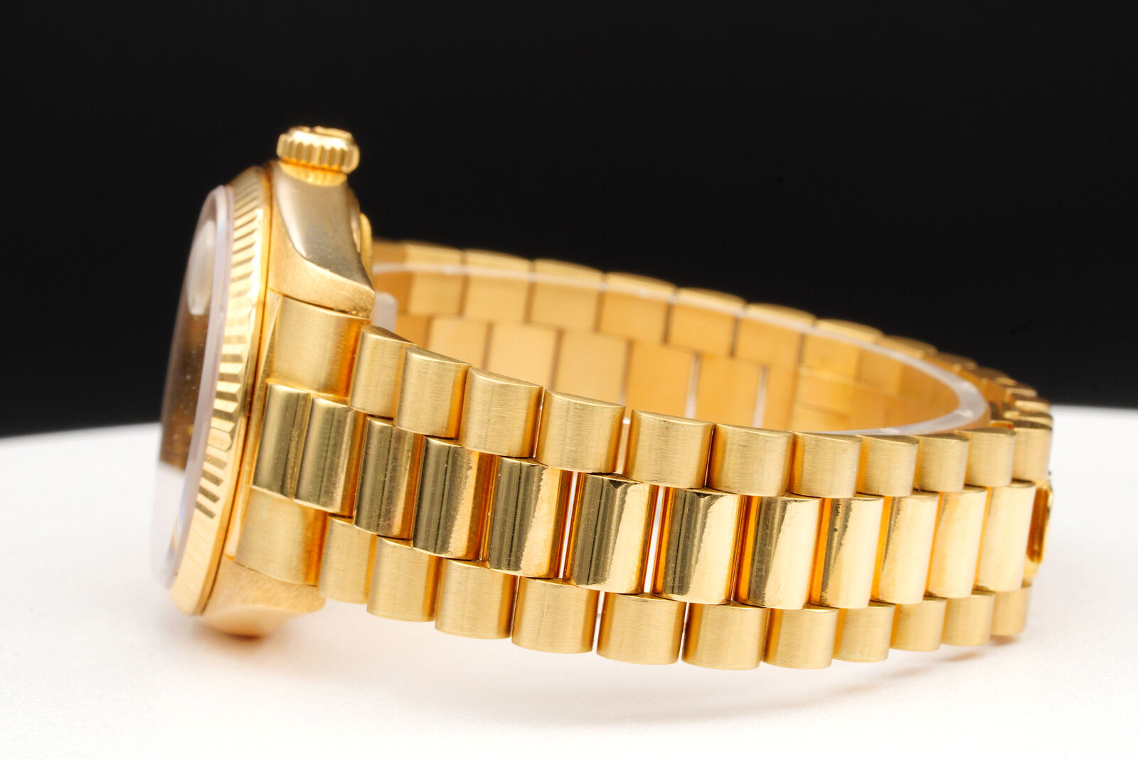 18K Gold Mens Rolex Day-Date President Watch