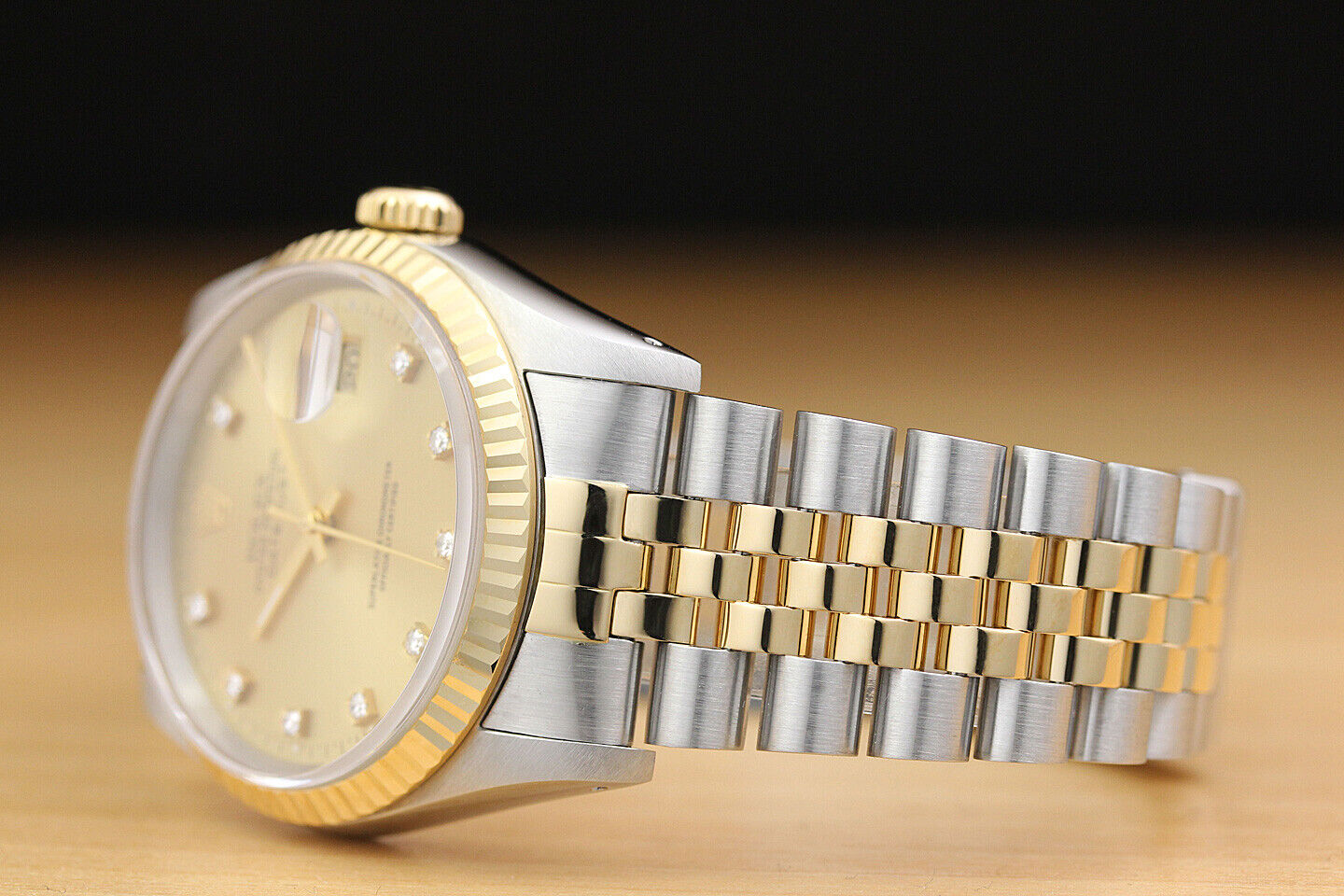 Mens Rolex Datejust 16233 with Diamond Dial