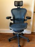 Herman Miller Aeron Chair with Headrest - Turquoise Size B
