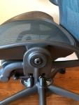 Herman Miller Aeron Chair with Headrest - Turquoise Size B
