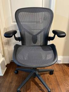 Herman Miller Aeron Chair - Size C, Remastered