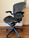 Herman Miller Aeron Chair Size B - Fully Loaded