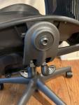 Herman Miller Aeron Chair B with Headrest