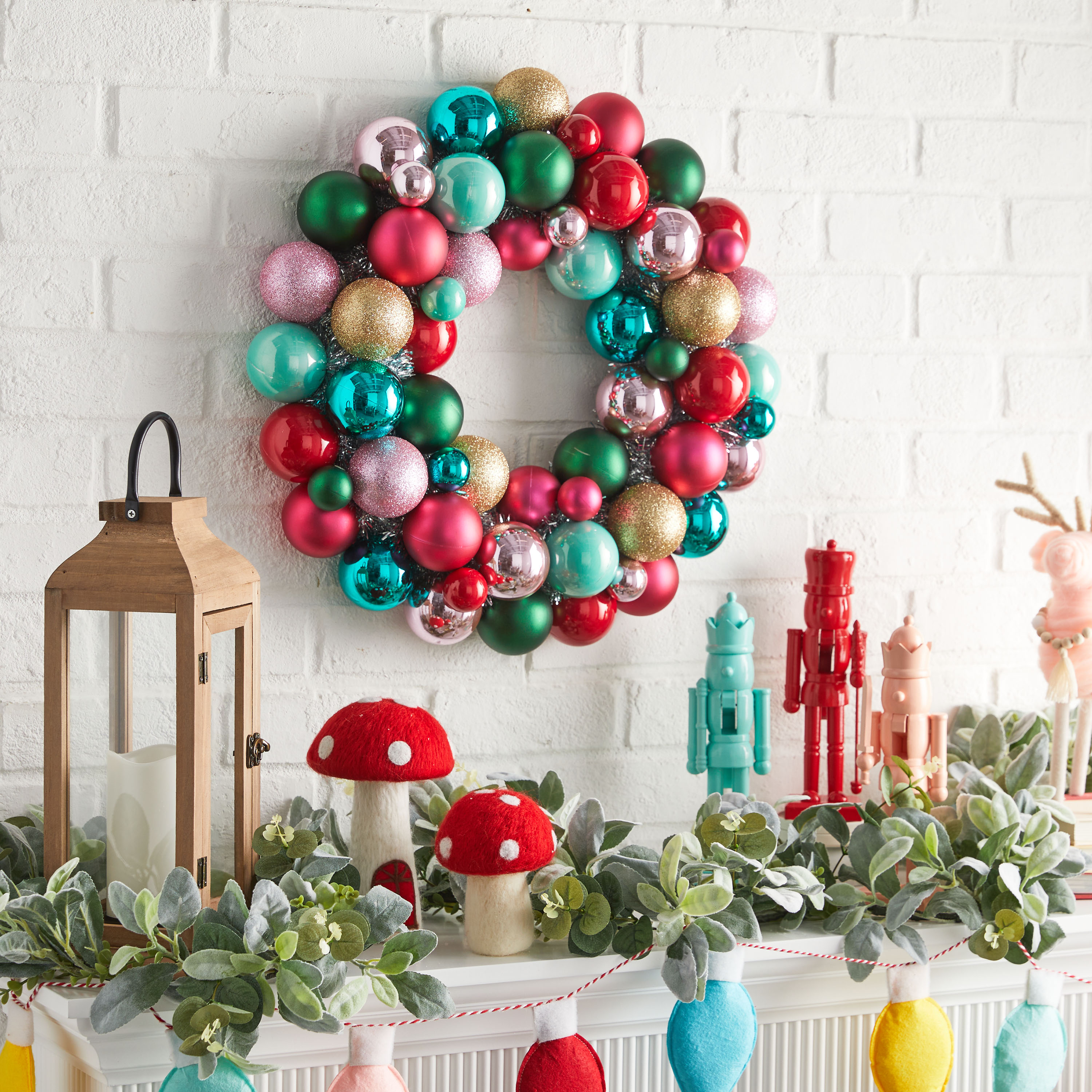 Packed Party ShatterSproof Christmas Wreath, 20 Inch