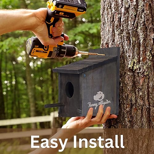 Wooden Bird Houses: Outdoor Nesting for Backyards & Gardens