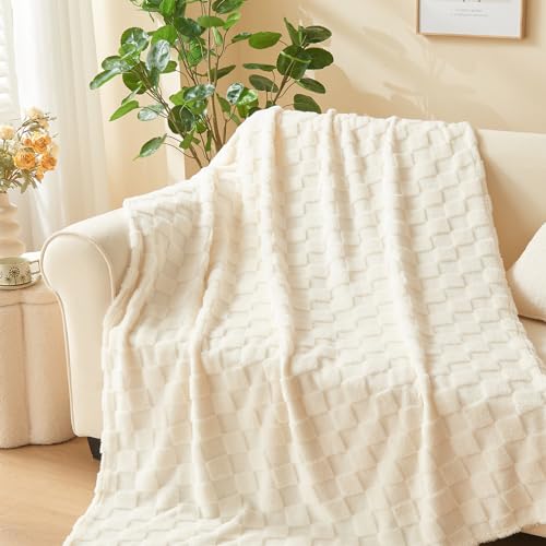 NEWCOSPLAY Ivory Checkered Super Soft Flannel Throw Blanket