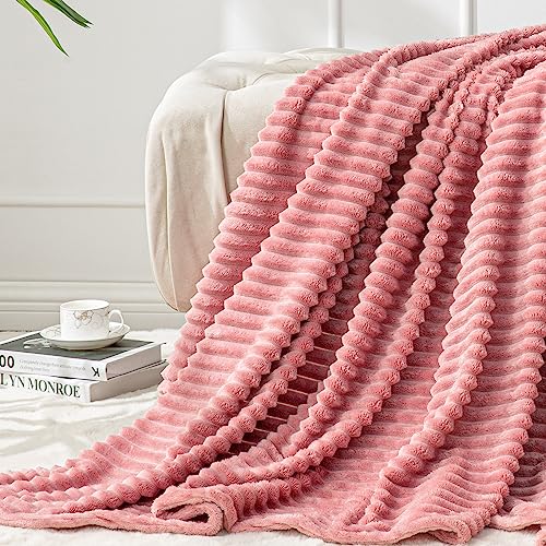Soft and Warm Ribbed Fleece Throw Blanket - Pink