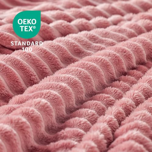 Soft and Warm Ribbed Fleece Throw Blanket - Pink