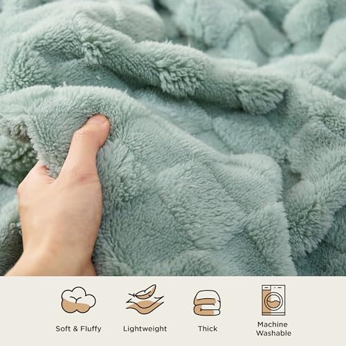 Sage Green Checkered Fleece Blanket for Couch 50x60
