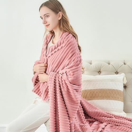 Soft and Warm Ribbed Fleece Throw Blanket - Pink