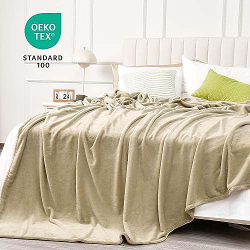 Luxury Plush Cozy Fleece Blanket, Suitable for All Seasons