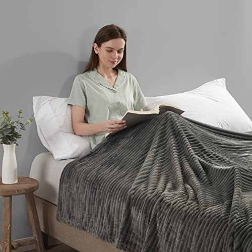 Nestl Grey Fleece Queen Size Blanket - Lightweight & Super Soft