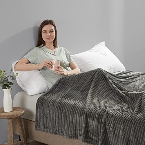 Nestl Grey Fleece Queen Size Blanket - Lightweight & Super Soft