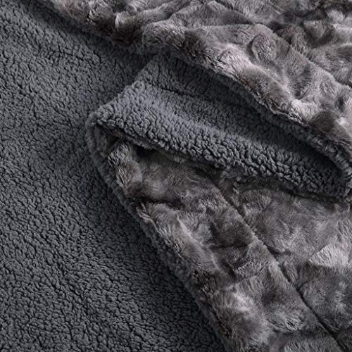 Luxurious Gray Wolf Fur Plush Queen Bed Blanket
