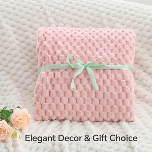 Pink 3D Jacquard Fleece Blanket for Couch & Bed