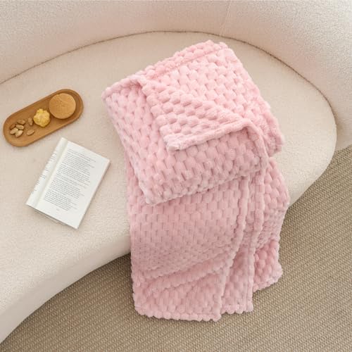Pink 3D Jacquard Fleece Blanket for Couch & Bed