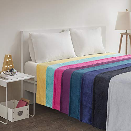 Handmade Microlight Plush Throw Blanket for Indoor & Outdoor