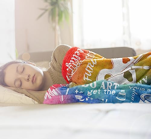 Artist-themed Blanket: Perfect Gift for Art Lovers