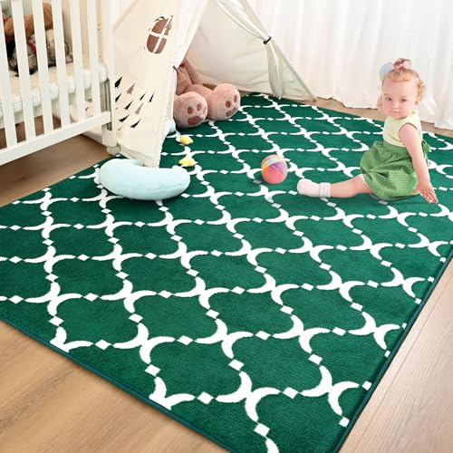 Green Shag Geometric Area Rug, 5x8ft, Washable