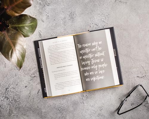 Upside-Down Guide to Greatness for Indoor & Outdoor Décor