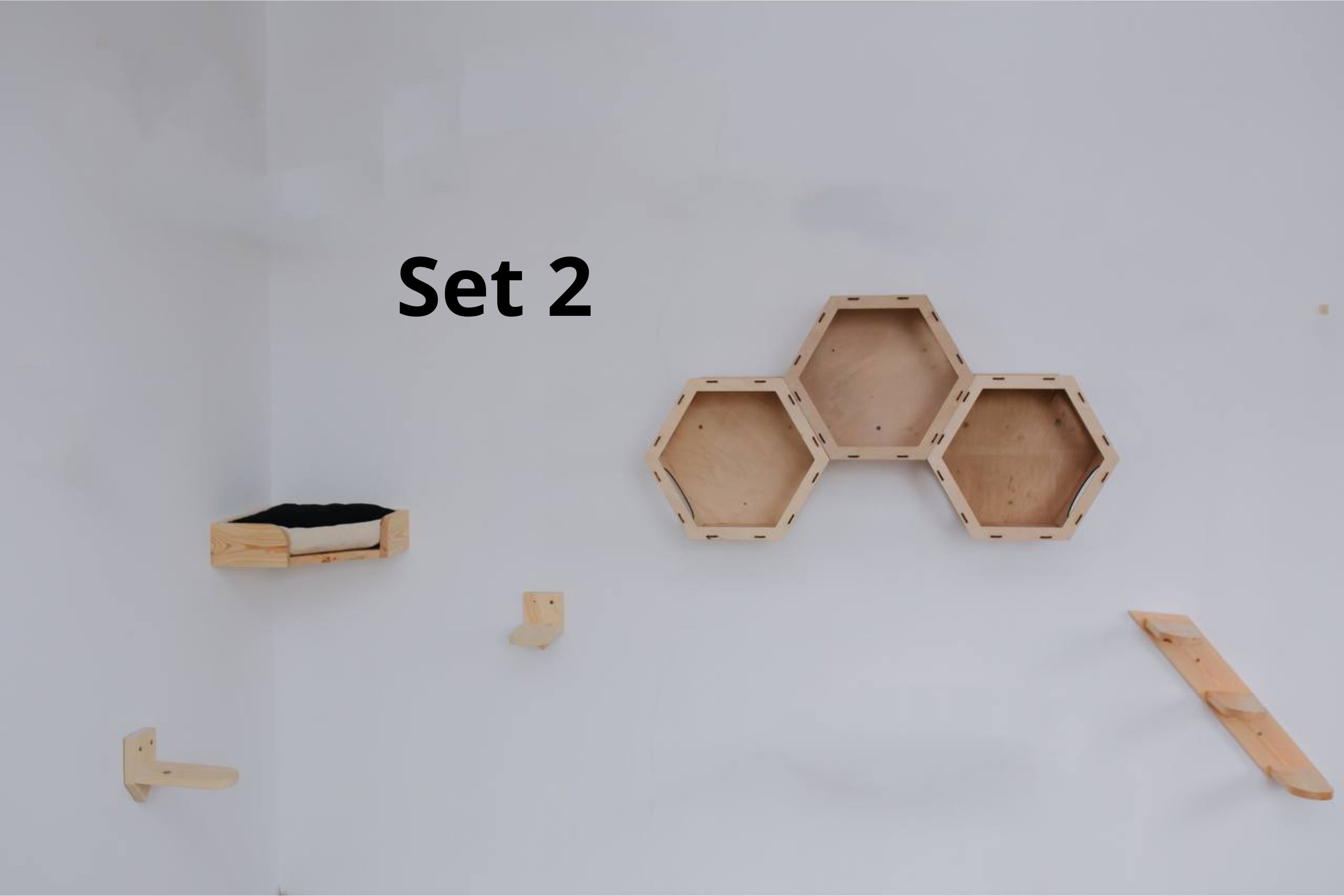 Wall-mounted cat furniture set
