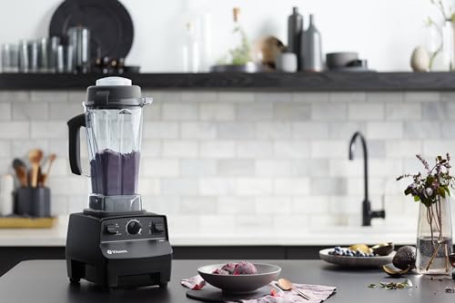 Vitamix 5200 Professional-Grade Blender, Self-Cleaning 64 oz