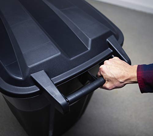 32 Gallon Outdoor Trash Bin with Attached Lid
