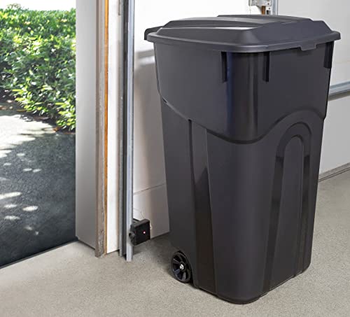 2 Pack Wheeled Outdoor Garbage Can with Lock Lid