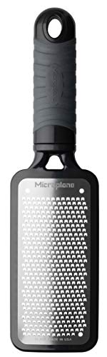 Microplane Cheese Grater for Home Use (Fine, Black)